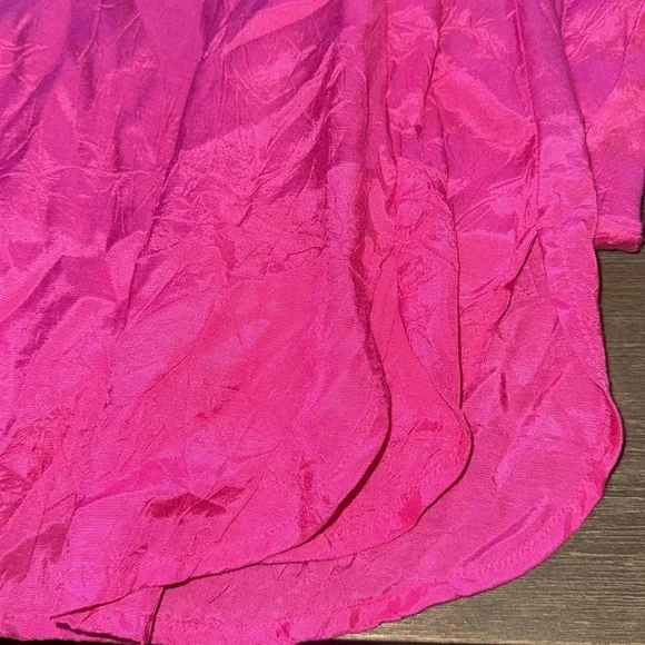 Noen Shortsleeved Dress - Picture 4 of 5